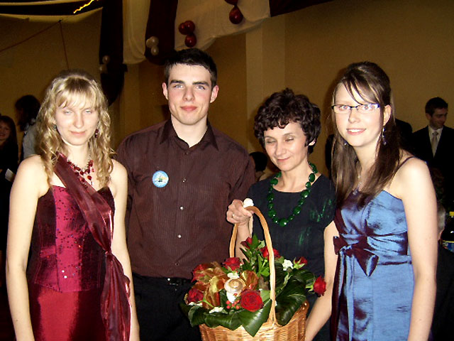 Zdjęcie w galerii na portalu naszraciborz.pl: II LO: studniówkę czas zacząć wiadomości z regionu