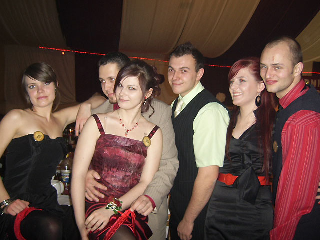 Zdjęcie w galerii na portalu naszraciborz.pl: II LO: studniówkę czas zacząć wiadomości z regionu