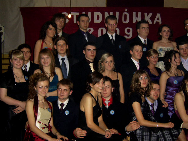 Zdjęcie w galerii na portalu naszraciborz.pl: II LO: studniówkę czas zacząć wiadomości z regionu