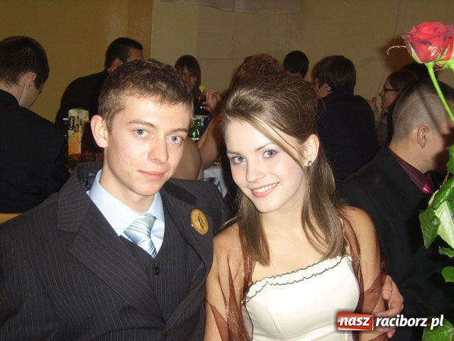 Zdjęcie w galerii na portalu naszraciborz.pl: II LO: studniówkę czas zacząć wiadomości z regionu