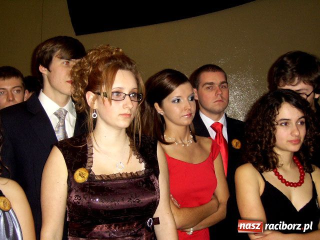 Zdjęcie w galerii na portalu naszraciborz.pl: II LO: studniówkę czas zacząć wiadomości z regionu