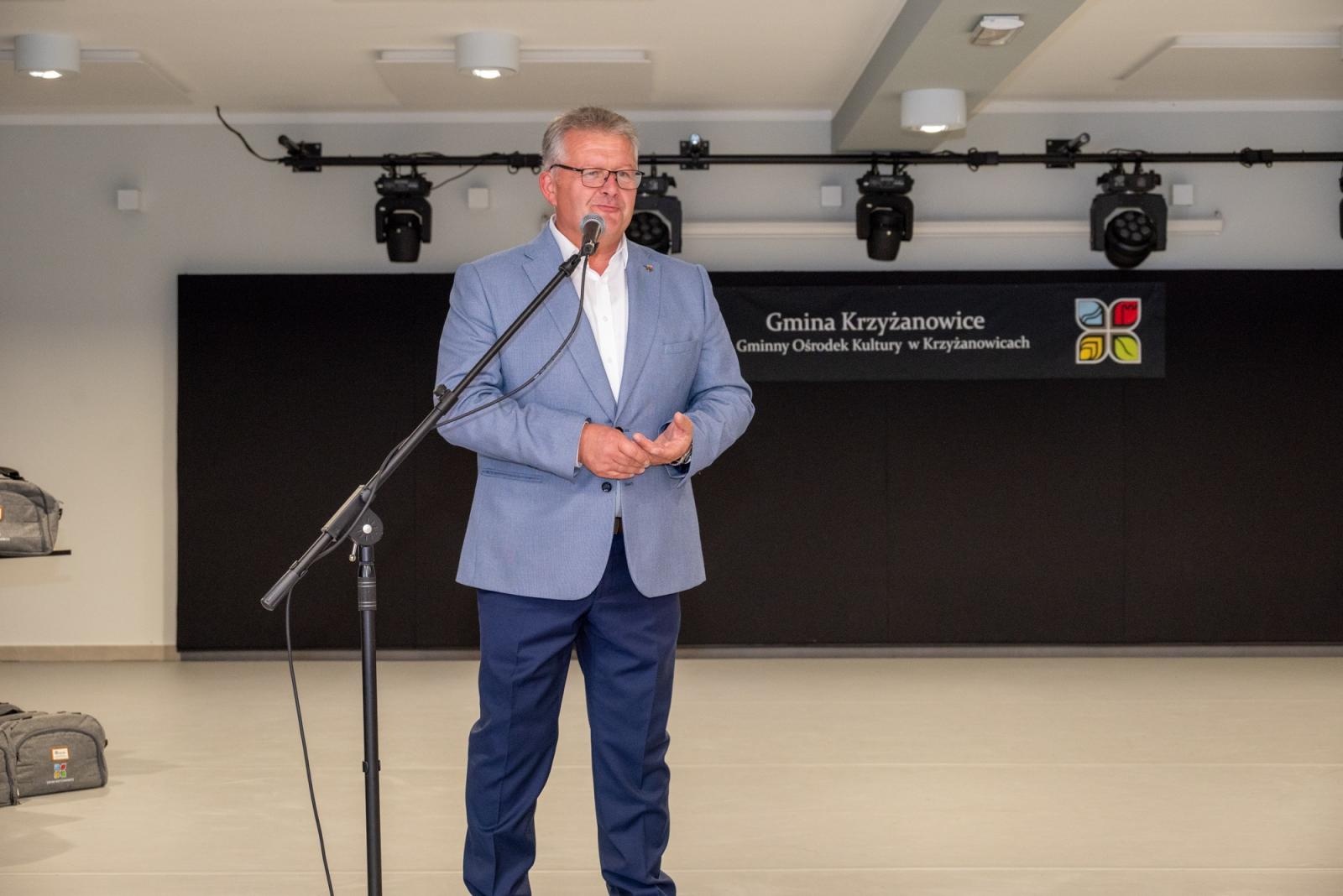 Zdjęcie w galerii na portalu naszraciborz.pl: Najmłodsi mieszkańcy gminy Krzyżanowice oficjalnie powitani. W Tworkowie spotkały się rodziny wiadomości z regionu