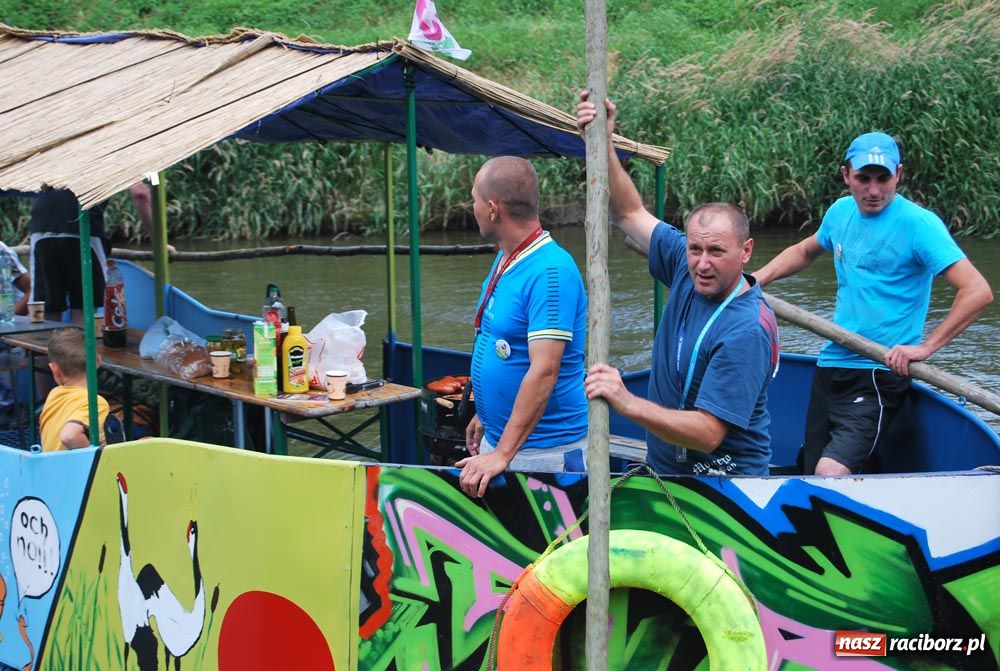 Zdjęcie w galerii na portalu naszraciborz.pl: Pływadła poszły z nurtem wiadomości z regionu