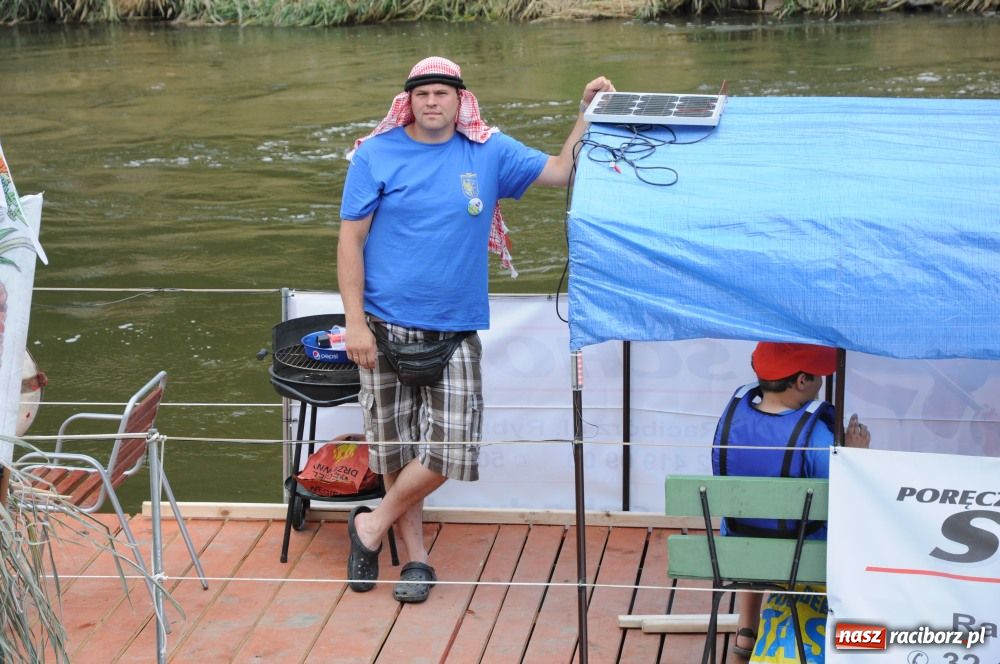 Zdjęcie w galerii na portalu naszraciborz.pl: Pływadła poszły z nurtem wiadomości z regionu