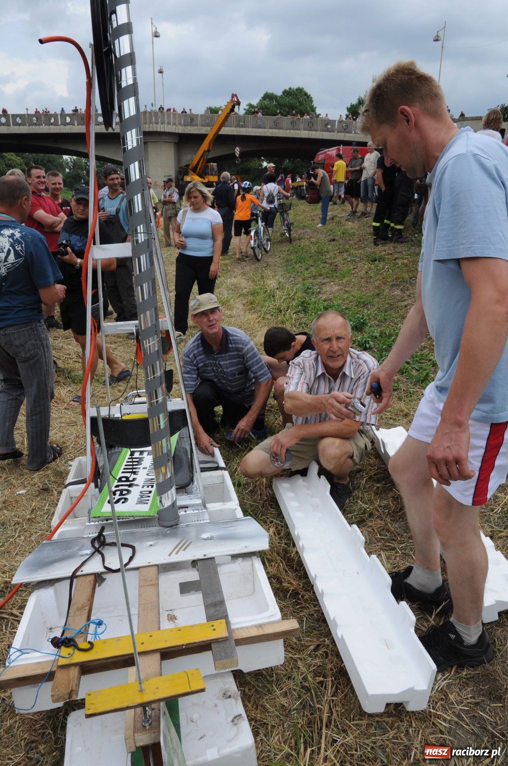 Zdjęcie w galerii na portalu naszraciborz.pl: Pływadła poszły z nurtem wiadomości z regionu