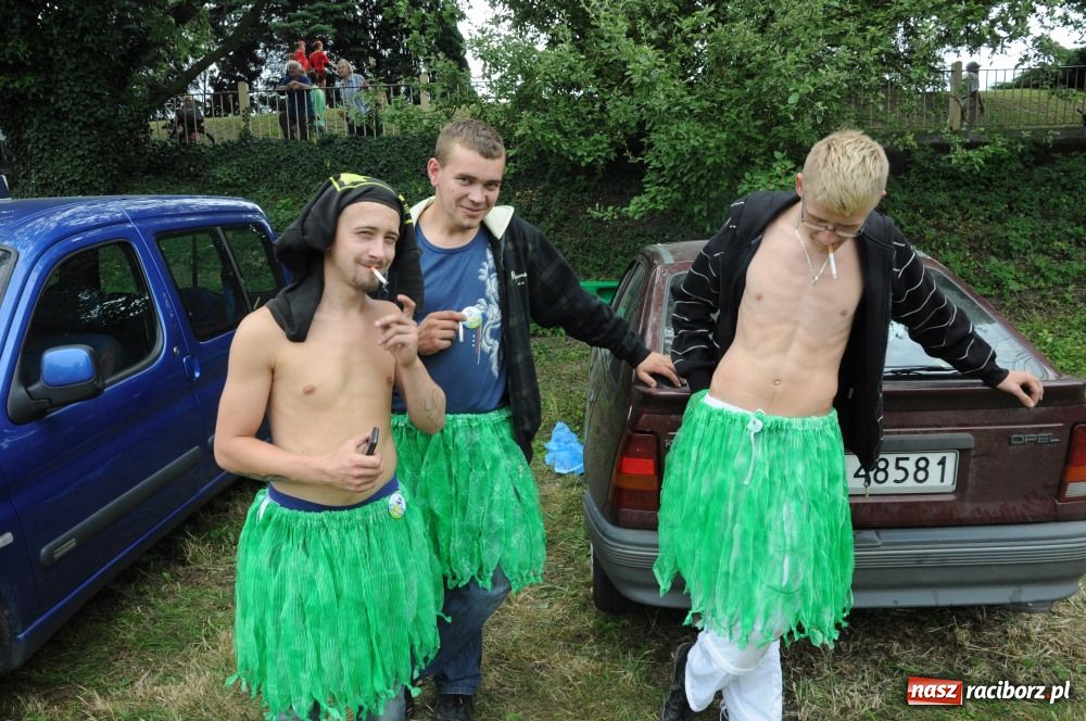 Zdjęcie w galerii na portalu naszraciborz.pl: Pływadła poszły z nurtem wiadomości z regionu