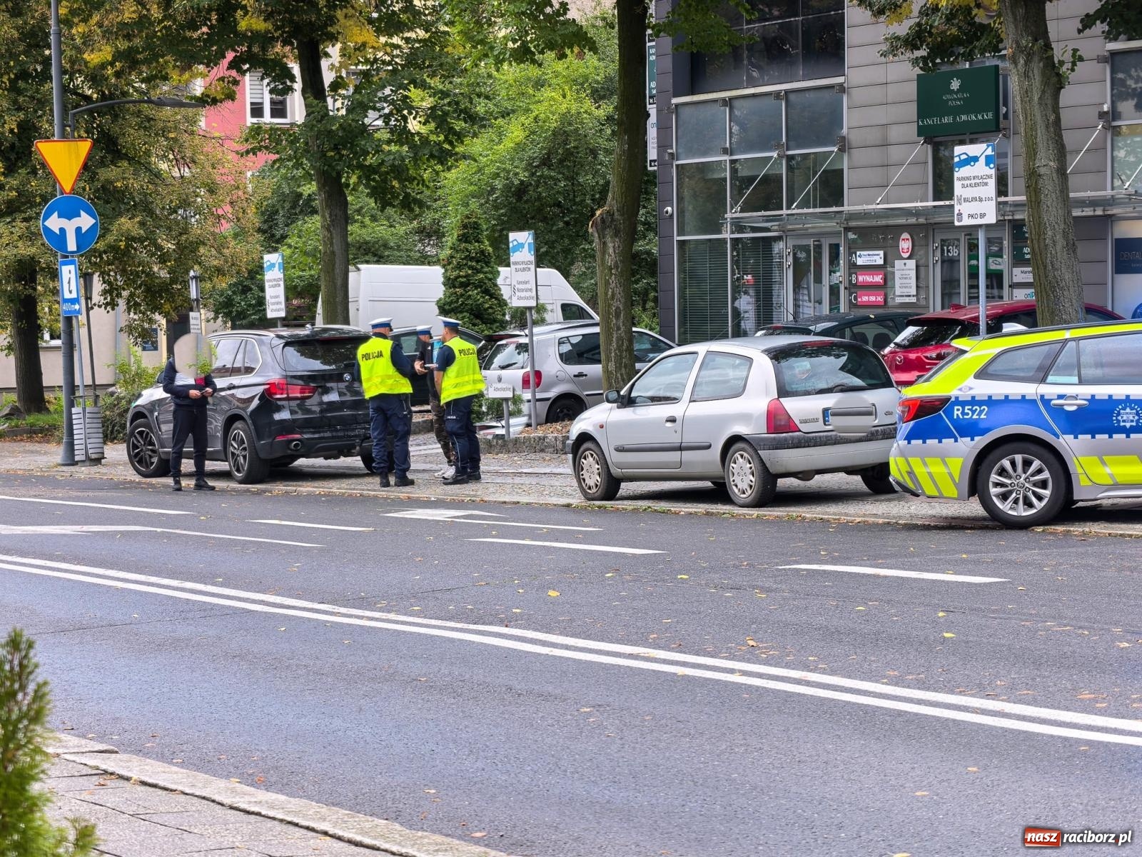 Zdjęcie w galerii na portalu naszraciborz.pl: Siedem interwencji straży pożarnej w powiecie raciborskim. Kolizje, plama oleju i pożar drzewa [FOTO] wiadomości z regionu
