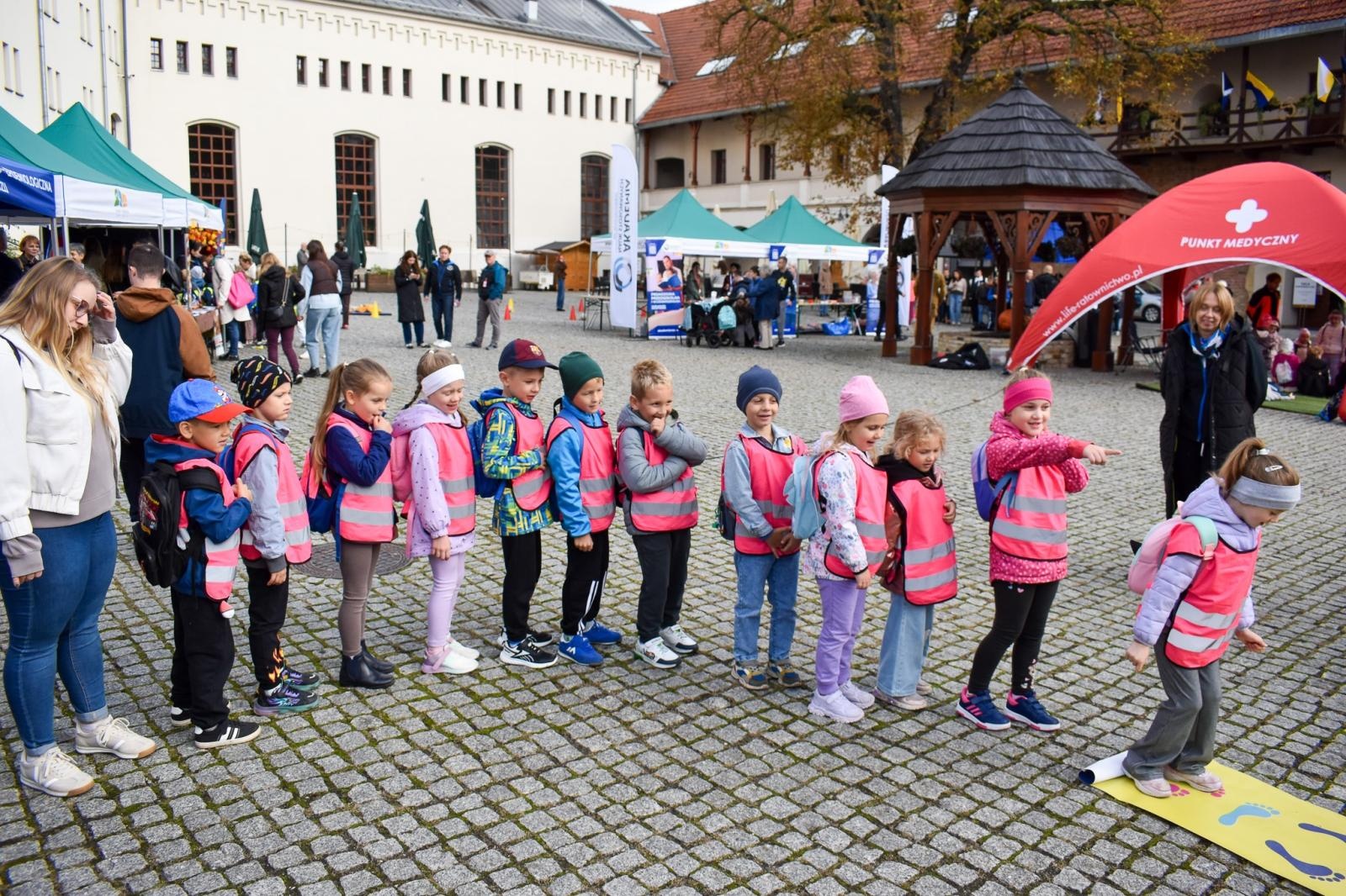Zdjęcie w galerii na portalu naszraciborz.pl: Bezpieczne Grzybobranie 2026. Edukacja, zdrowie i bezpieczeństwo na Zamku Piastowskim wiadomości z regionu