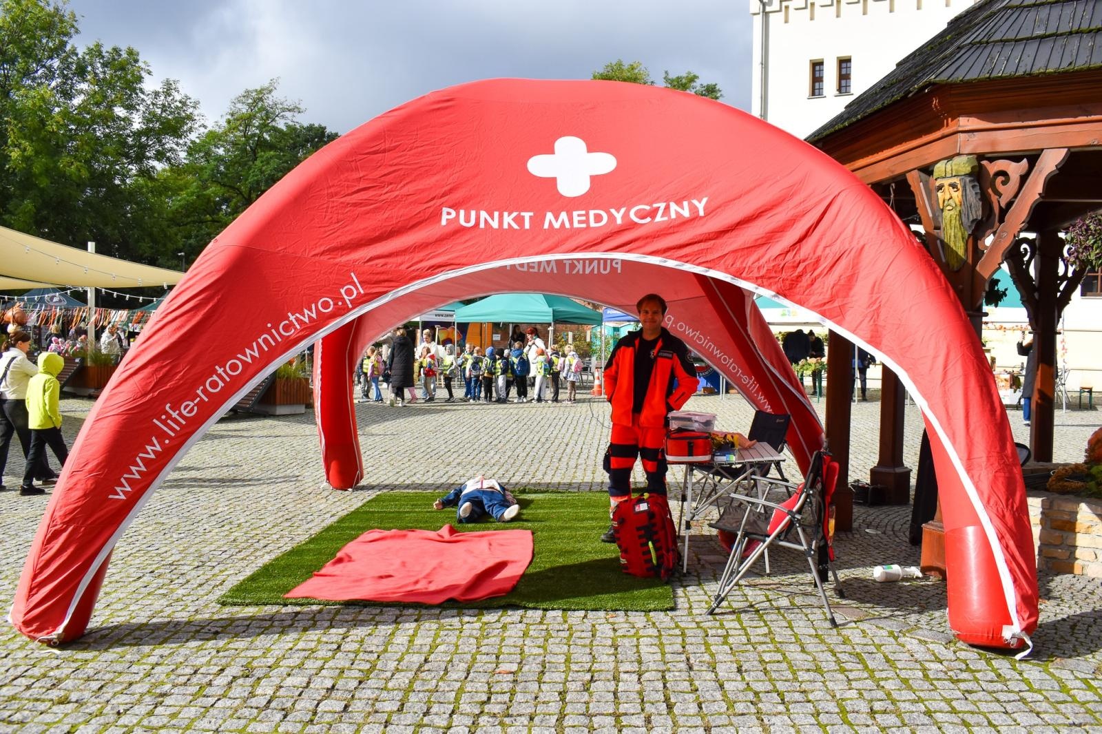Zdjęcie w galerii na portalu naszraciborz.pl: Bezpieczne Grzybobranie 2026. Edukacja, zdrowie i bezpieczeństwo na Zamku Piastowskim wiadomości z regionu