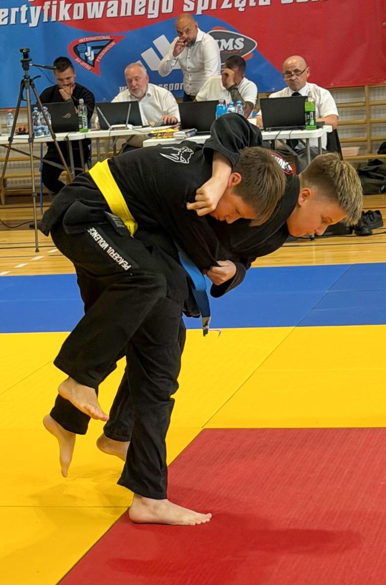 Zdjęcie w galerii na portalu naszraciborz.pl: Siedem medali Łamatora Racibórz na zawodach ju-jitsu w Katowicach wiadomości z regionu