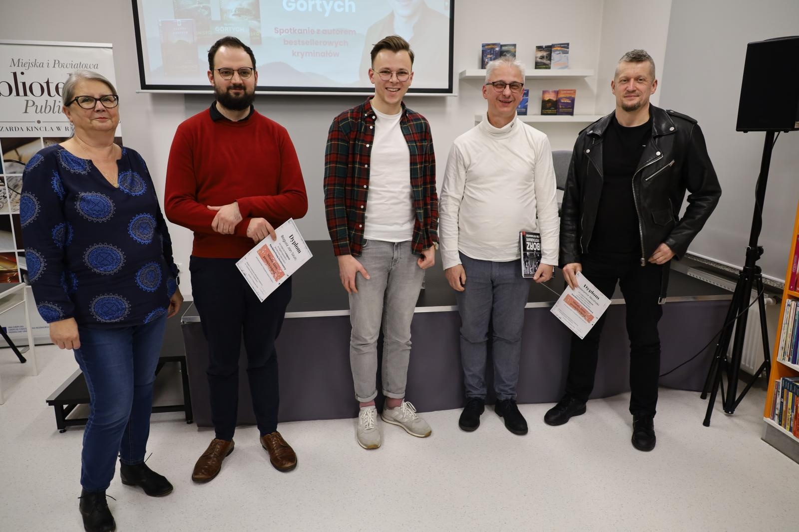 Zdjęcie w galerii na portalu naszraciborz.pl: Napisz opowiadanie – wygraj czytniki książek wiadomości z regionu