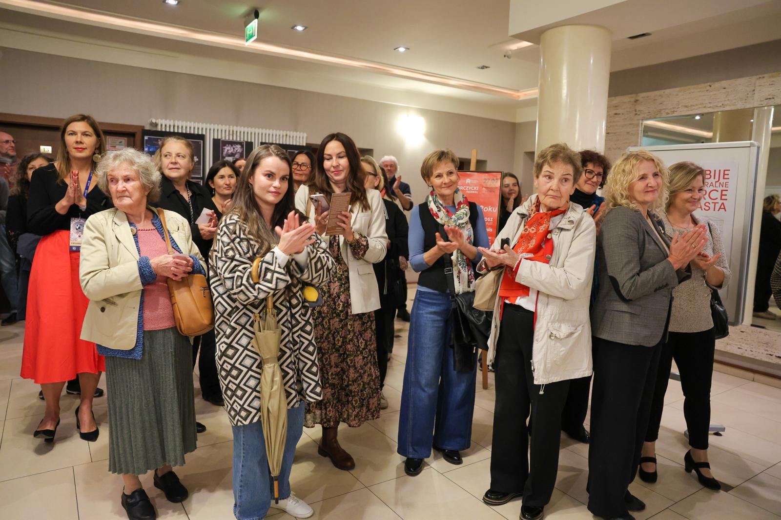 Zdjęcie w galerii na portalu naszraciborz.pl: Ruszyła V OFFka, czyli święto Teatru w Raciborzu! wiadomości z regionu