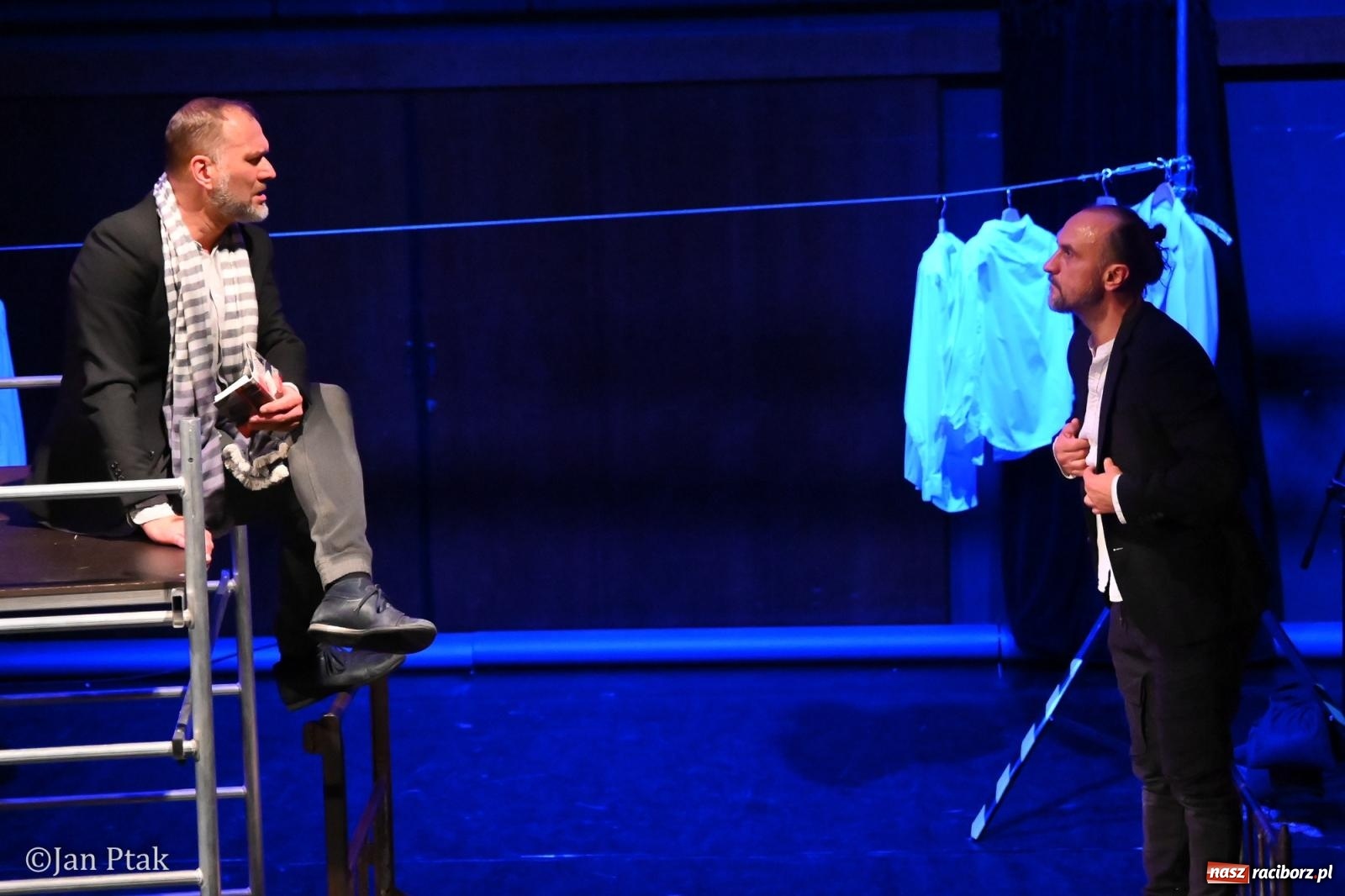 Zdjęcie w galerii na portalu naszraciborz.pl: OFF-KA w Raciborzu. Kafka, teatr improwizacji i muzyczna opowieść o Huculszczyźnie [FOTO i WIDEO] wiadomości z regionu