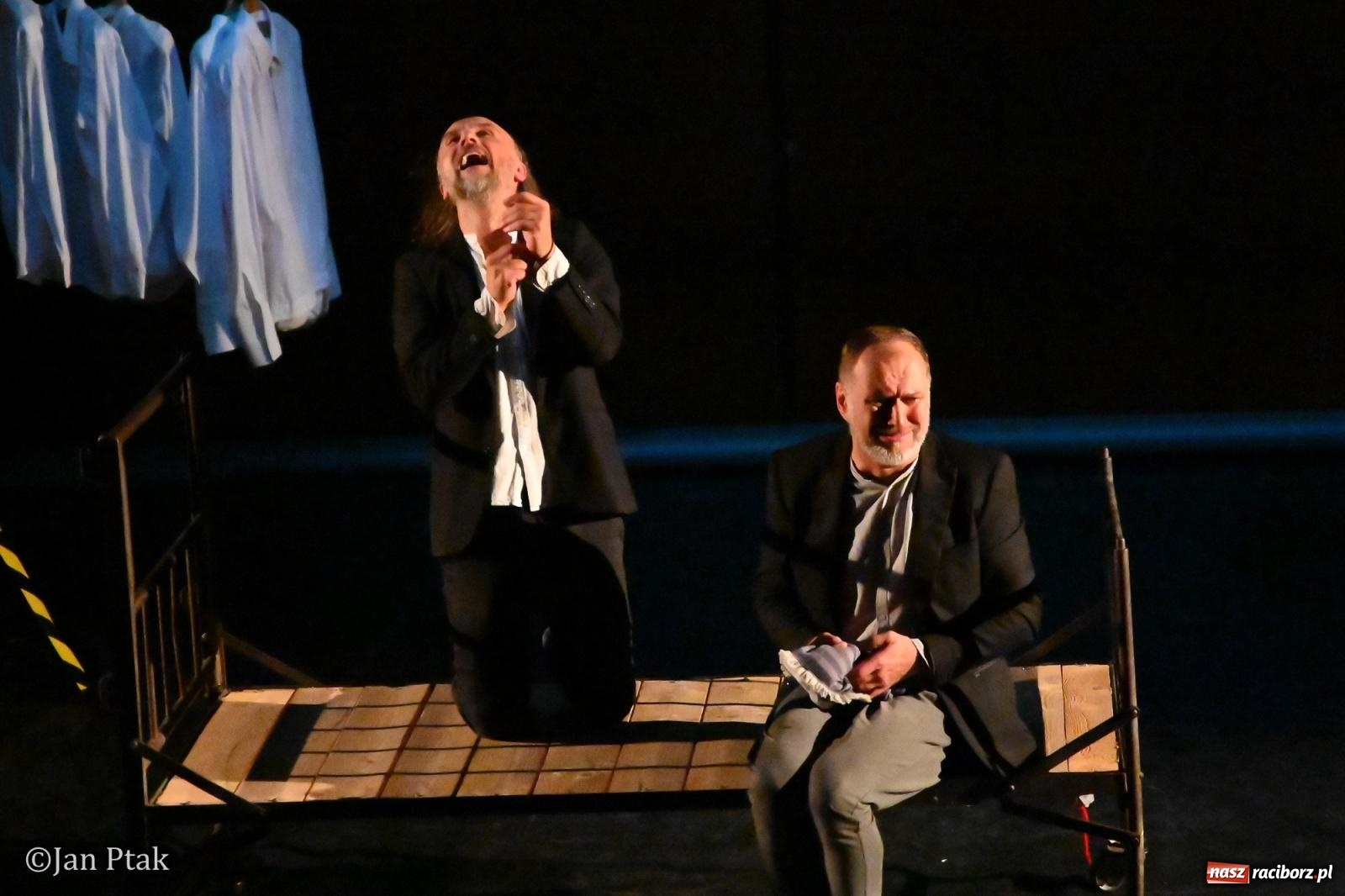 Zdjęcie w galerii na portalu naszraciborz.pl: OFF-KA w Raciborzu. Kafka, teatr improwizacji i muzyczna opowieść o Huculszczyźnie [FOTO i WIDEO] wiadomości z regionu