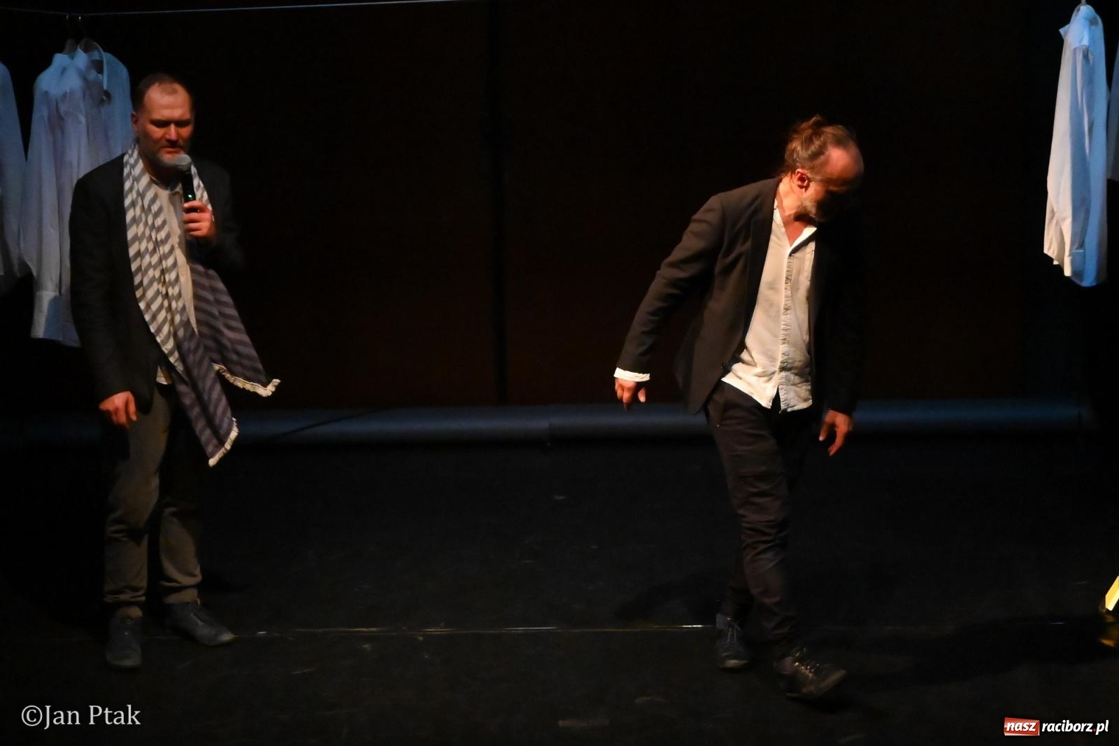Zdjęcie w galerii na portalu naszraciborz.pl: OFF-KA w Raciborzu. Kafka, teatr improwizacji i muzyczna opowieść o Huculszczyźnie [FOTO i WIDEO] wiadomości z regionu