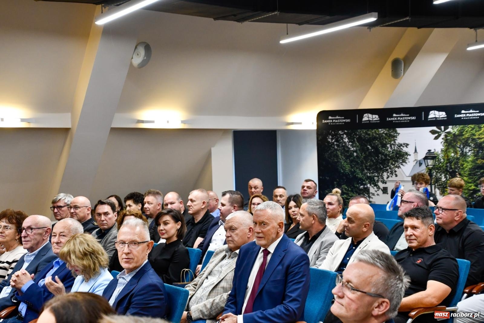 Zdjęcie w galerii na portalu naszraciborz.pl: 80 lat Unii Racibórz. Jubileusz zapaśniczego klubu na Zamku Piastowskim [FOTO i WIDEO] wiadomości z regionu