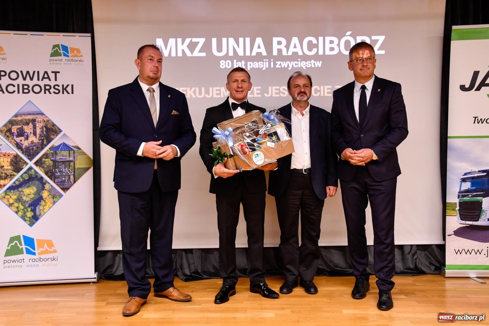 Zdjęcie w galerii na portalu naszraciborz.pl: 80 lat Unii Racibórz. Jubileusz zapaśniczego klubu na Zamku Piastowskim [FOTO i WIDEO] wiadomości z regionu