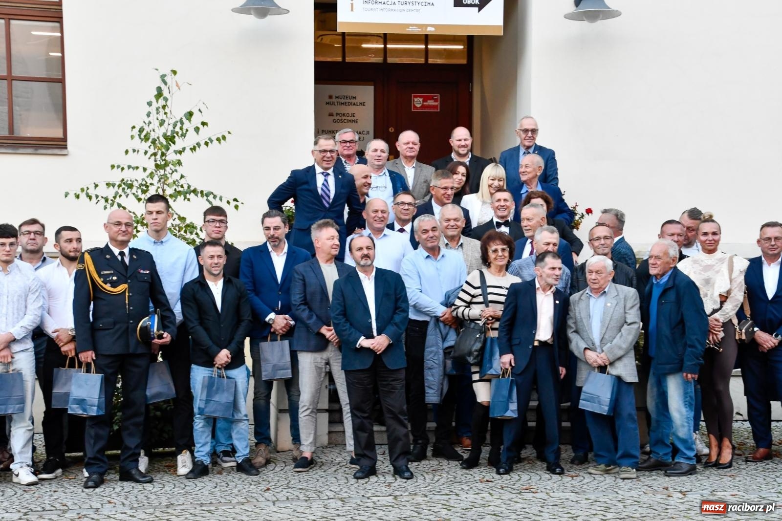 Zdjęcie w galerii na portalu naszraciborz.pl: 80 lat Unii Racibórz. Jubileusz zapaśniczego klubu na Zamku Piastowskim [FOTO i WIDEO] wiadomości z regionu
