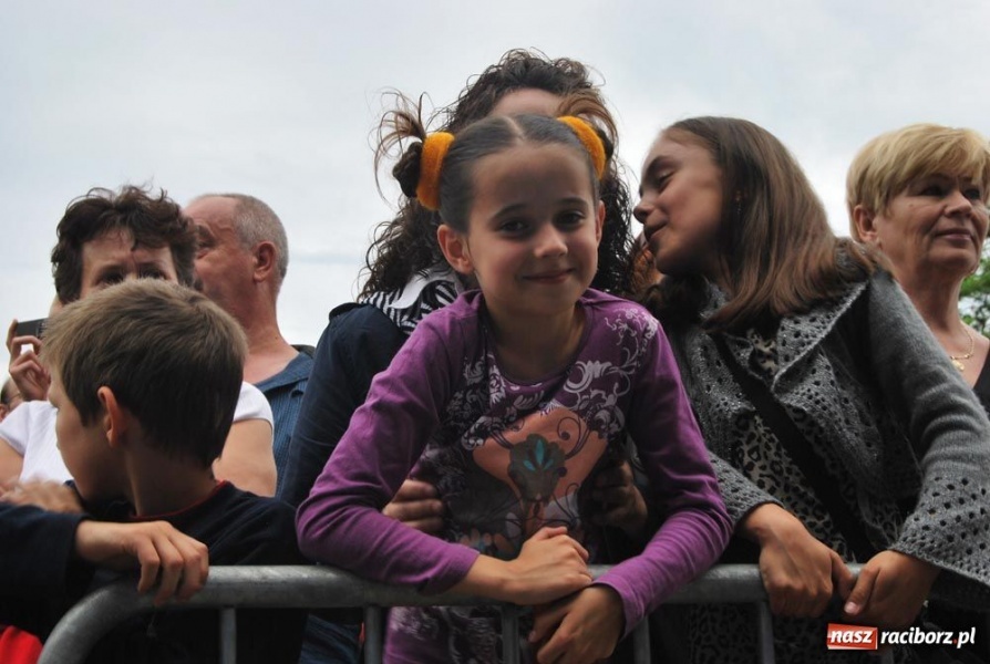 Zdjęcie w galerii na portalu naszraciborz.pl: Maryla śpiewała piosenki na życzenie wiadomości z regionu