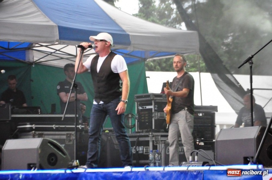 Zdjęcie w galerii na portalu naszraciborz.pl: Maryla śpiewała piosenki na życzenie wiadomości z regionu