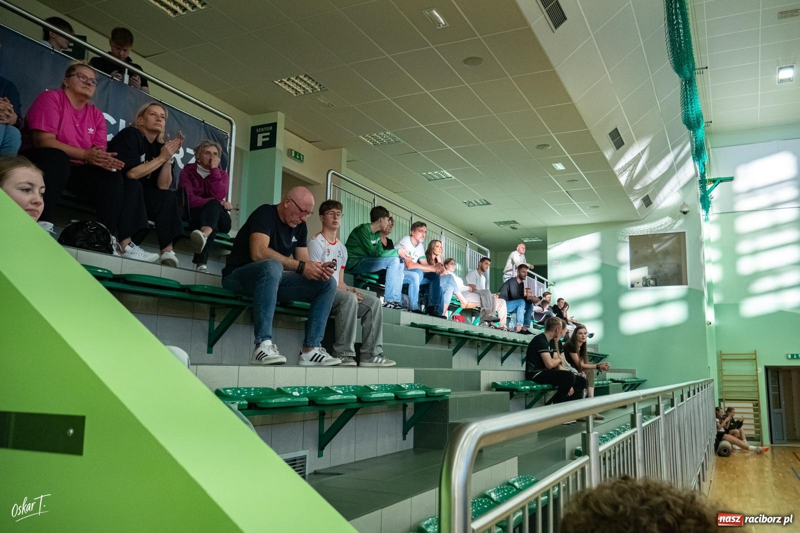 Zdjęcie w galerii na portalu naszraciborz.pl: KS Racibórz nie dał rywalom seta. Pewne zwycięstwo przed własną publicznością [FOTO] wiadomości z regionu