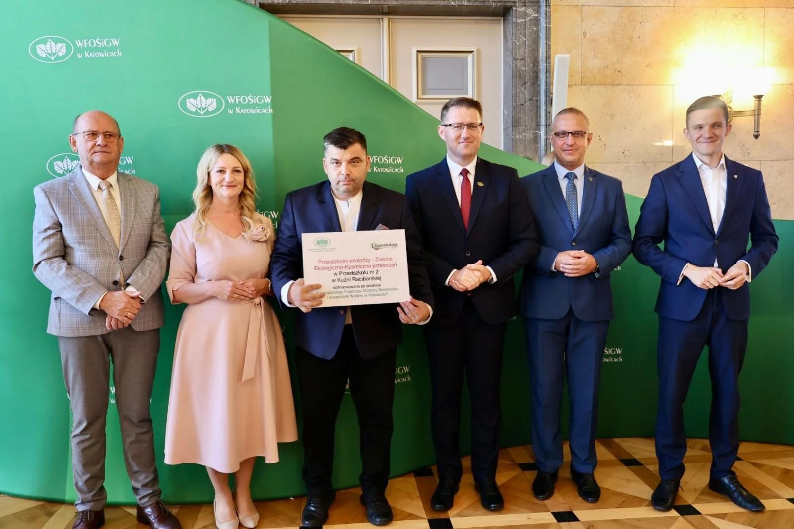 Zdjęcie w galerii na portalu naszraciborz.pl: Ekoprzedszkolak, mikroretencja i transformacja energetyczna. WFOŚiGW podsumowuje kolejne działania wiadomości z regionu