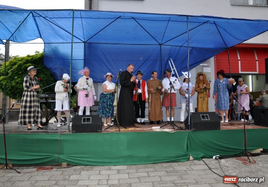 Zdjęcie w galerii na portalu naszraciborz.pl: Kabaretowy wieczór w Wojnowicach wiadomości z regionu