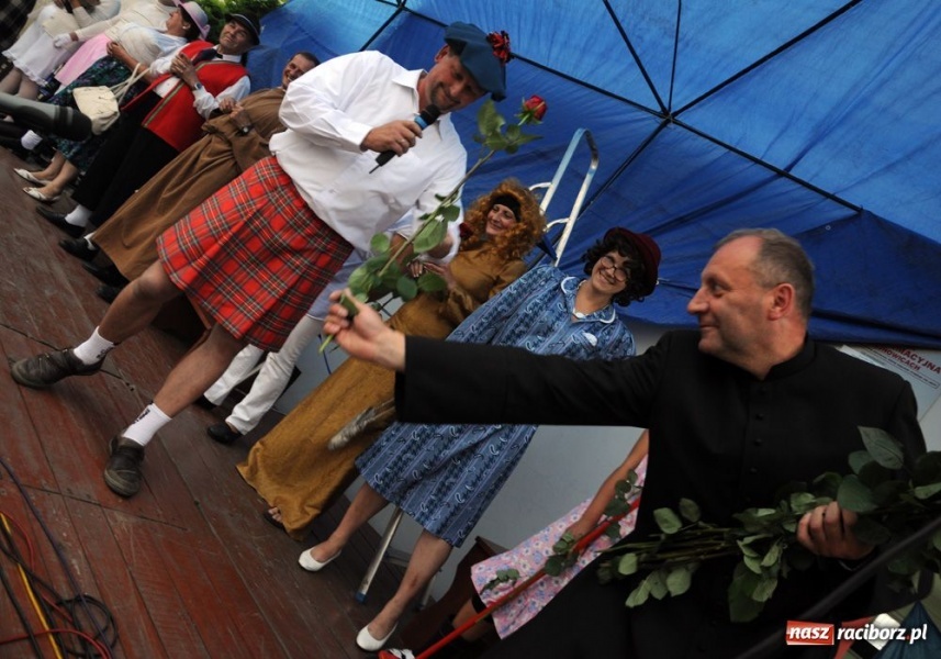 Zdjęcie w galerii na portalu naszraciborz.pl: Kabaretowy wieczór w Wojnowicach wiadomości z regionu
