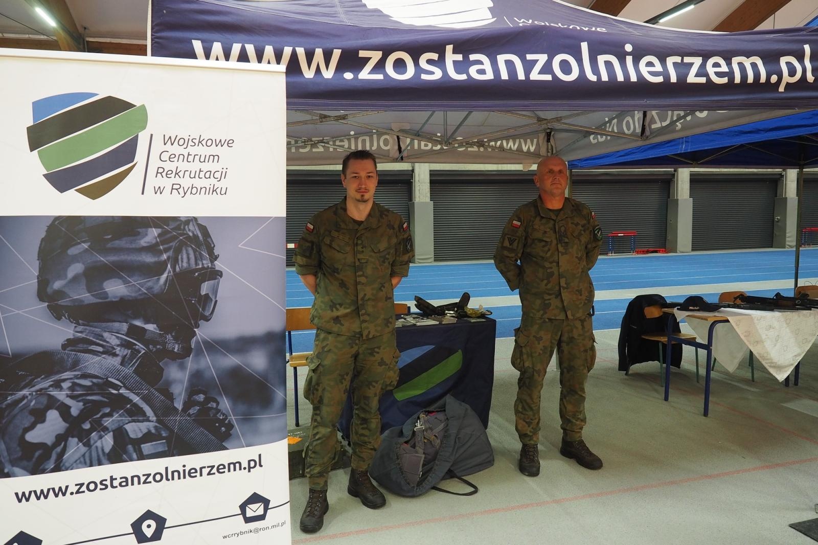 Zdjęcie w galerii na portalu naszraciborz.pl: W ZSOMS uhonorowano zasłużonych krwiodawców wiadomości z regionu