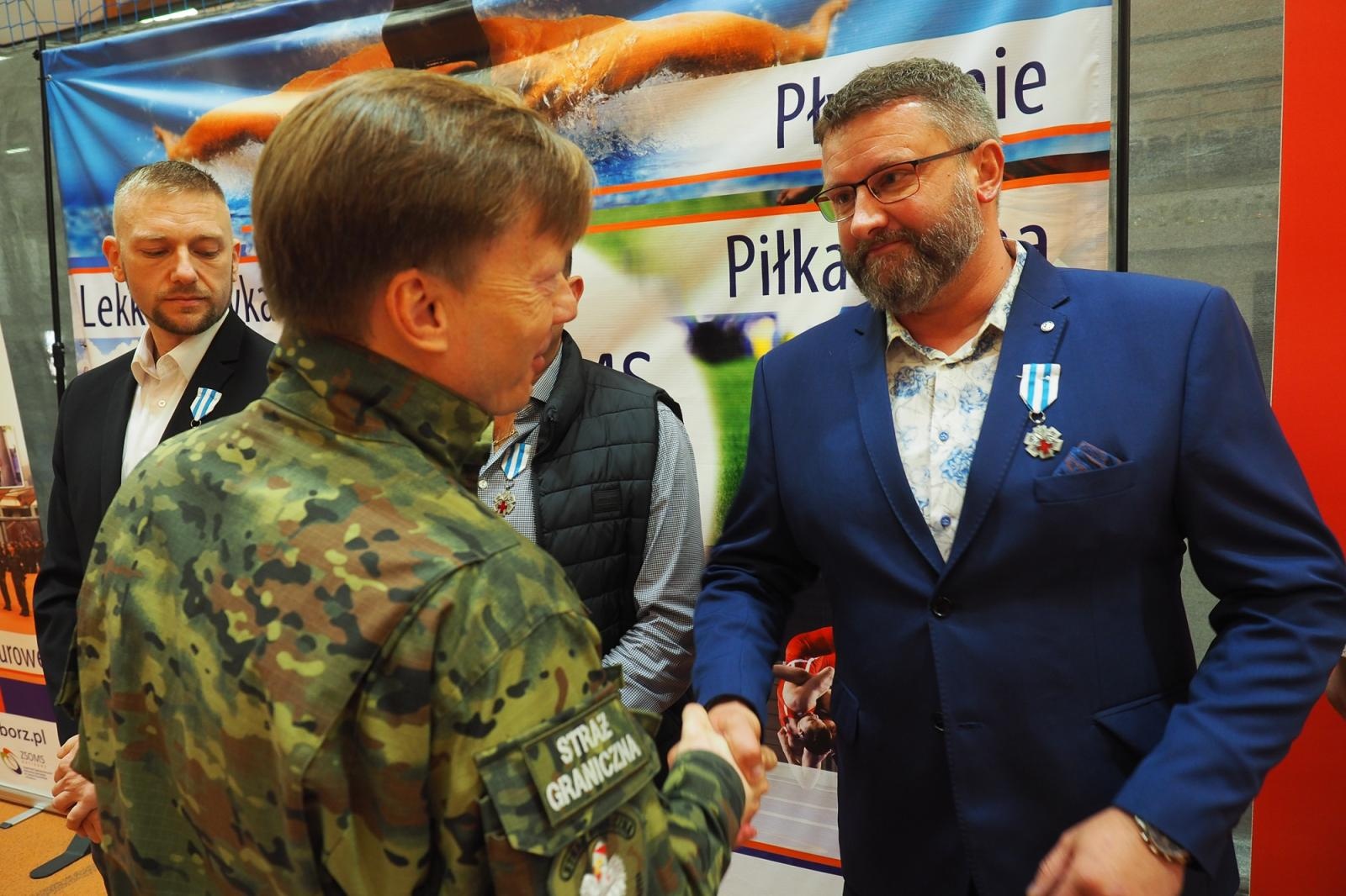 Zdjęcie w galerii na portalu naszraciborz.pl: W ZSOMS uhonorowano zasłużonych krwiodawców wiadomości z regionu