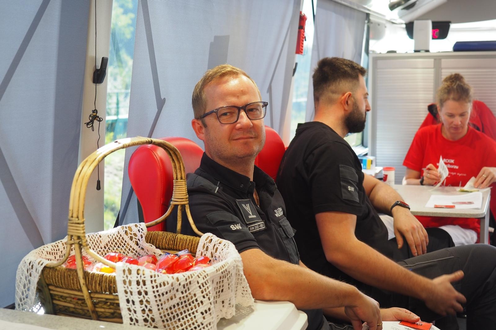 Zdjęcie w galerii na portalu naszraciborz.pl: W ZSOMS uhonorowano zasłużonych krwiodawców wiadomości z regionu