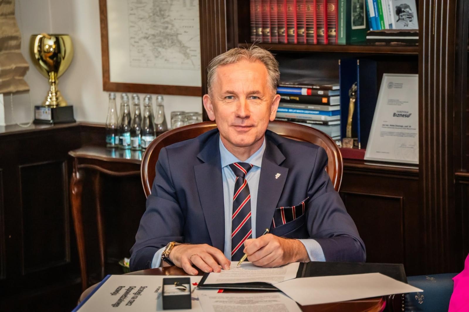 Zdjęcie w galerii na portalu naszraciborz.pl: KSSE wsparła inwestycję w Raciborzu. Firma Denart buduje nowy zakład wiadomości z regionu