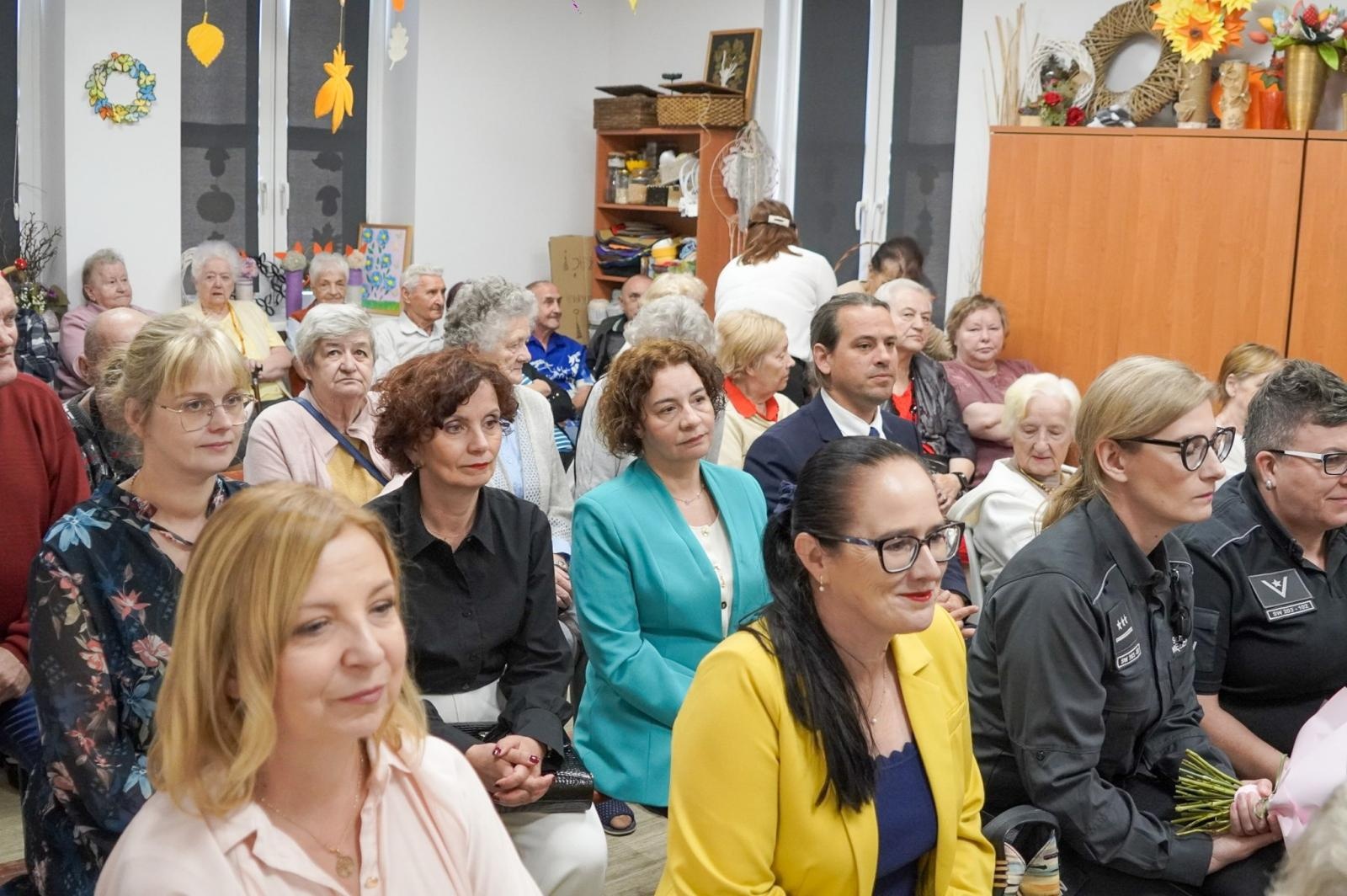 Zdjęcie w galerii na portalu naszraciborz.pl: Pięć lat Dziennego Domu Pomocy Społecznej i Mieszkań Wspomaganych w Raciborzu wiadomości z regionu