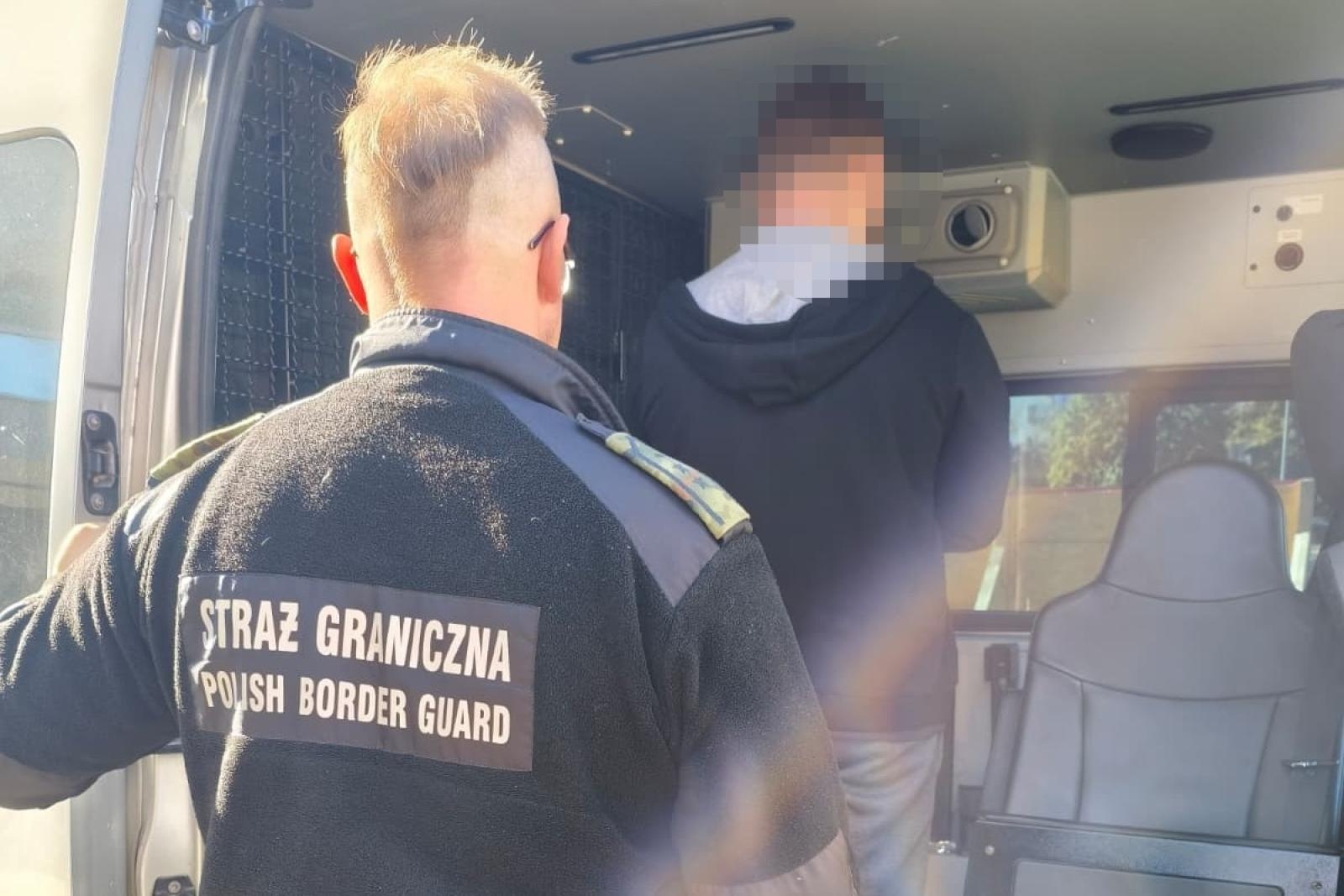 Zdjęcie w galerii na portalu naszraciborz.pl: Zorganizowana grupa przestępcza zajmująca się nielegalną legalizacją pobytu cudzoziemców wiadomości z regionu