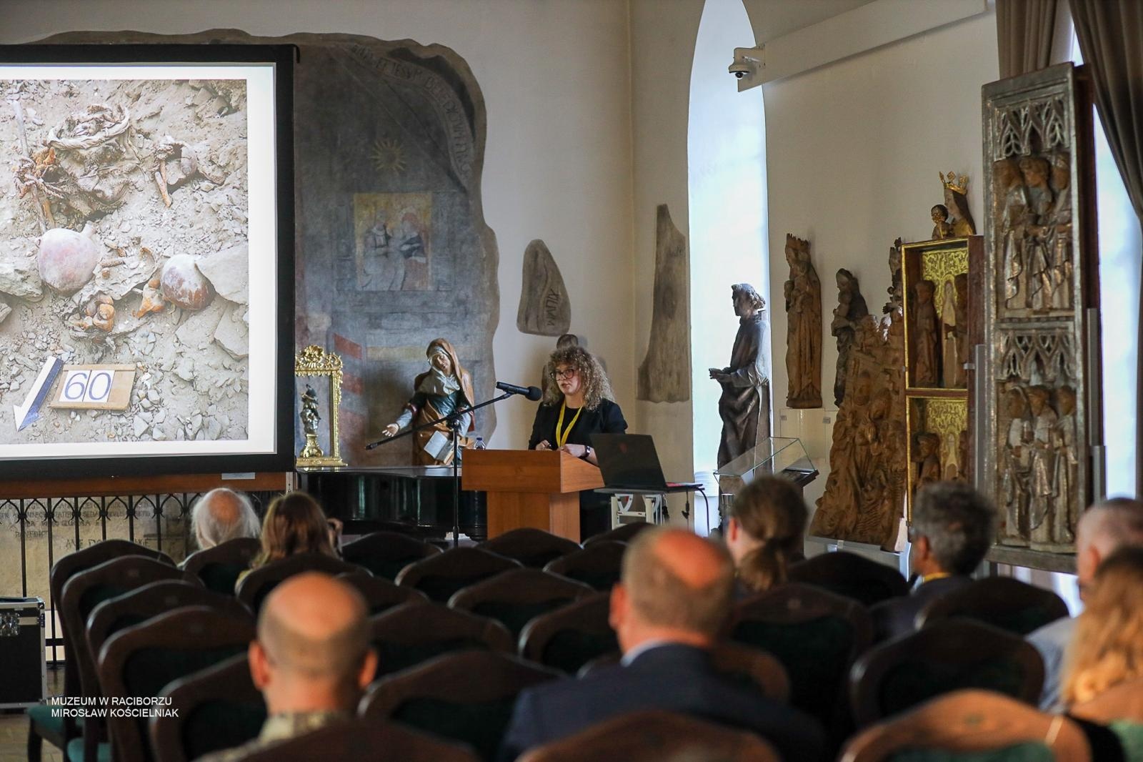 Zdjęcie w galerii na portalu naszraciborz.pl: Racibórz gości śląskich archeologów. Trzy dni badań nad historią regionu wiadomości z regionu