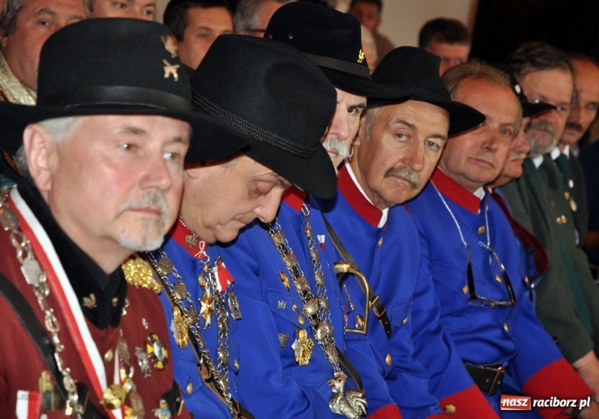 Zdjęcie w galerii na portalu naszraciborz.pl: Kowal na królewskim kurkowym tronie wiadomości z regionu