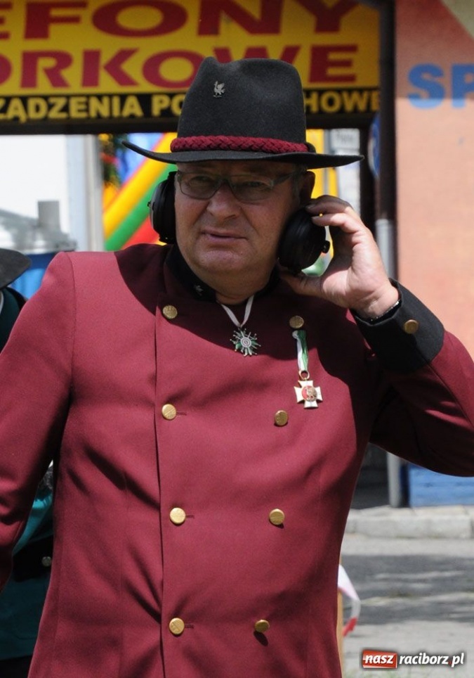 Zdjęcie w galerii na portalu naszraciborz.pl: Kowal na królewskim kurkowym tronie wiadomości z regionu