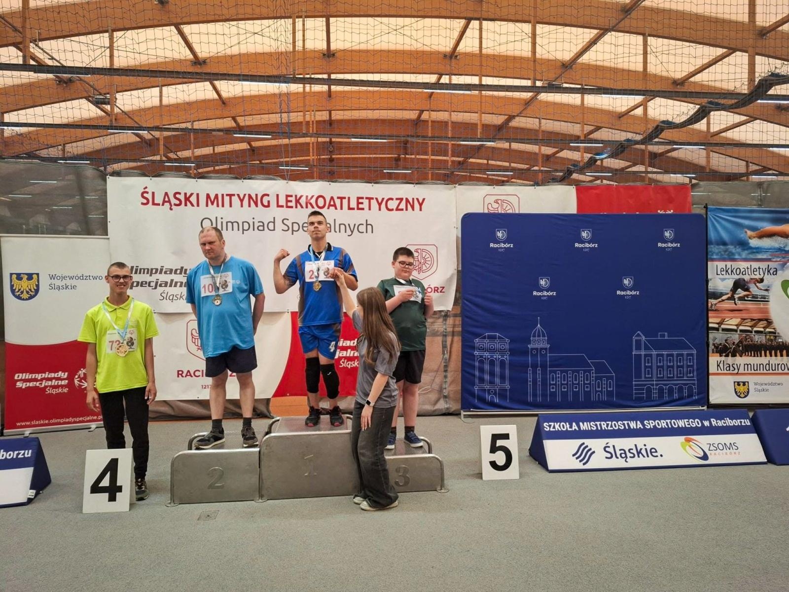 Zdjęcie w galerii na portalu naszraciborz.pl: Racibórz wspiera Olimpiady Specjalne. Sport, rywalizacja i integracja wiadomości z regionu