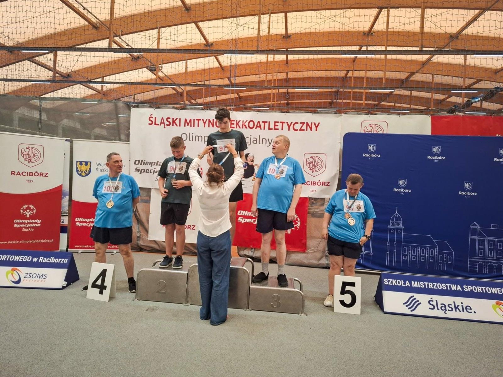 Zdjęcie w galerii na portalu naszraciborz.pl: Racibórz wspiera Olimpiady Specjalne. Sport, rywalizacja i integracja wiadomości z regionu