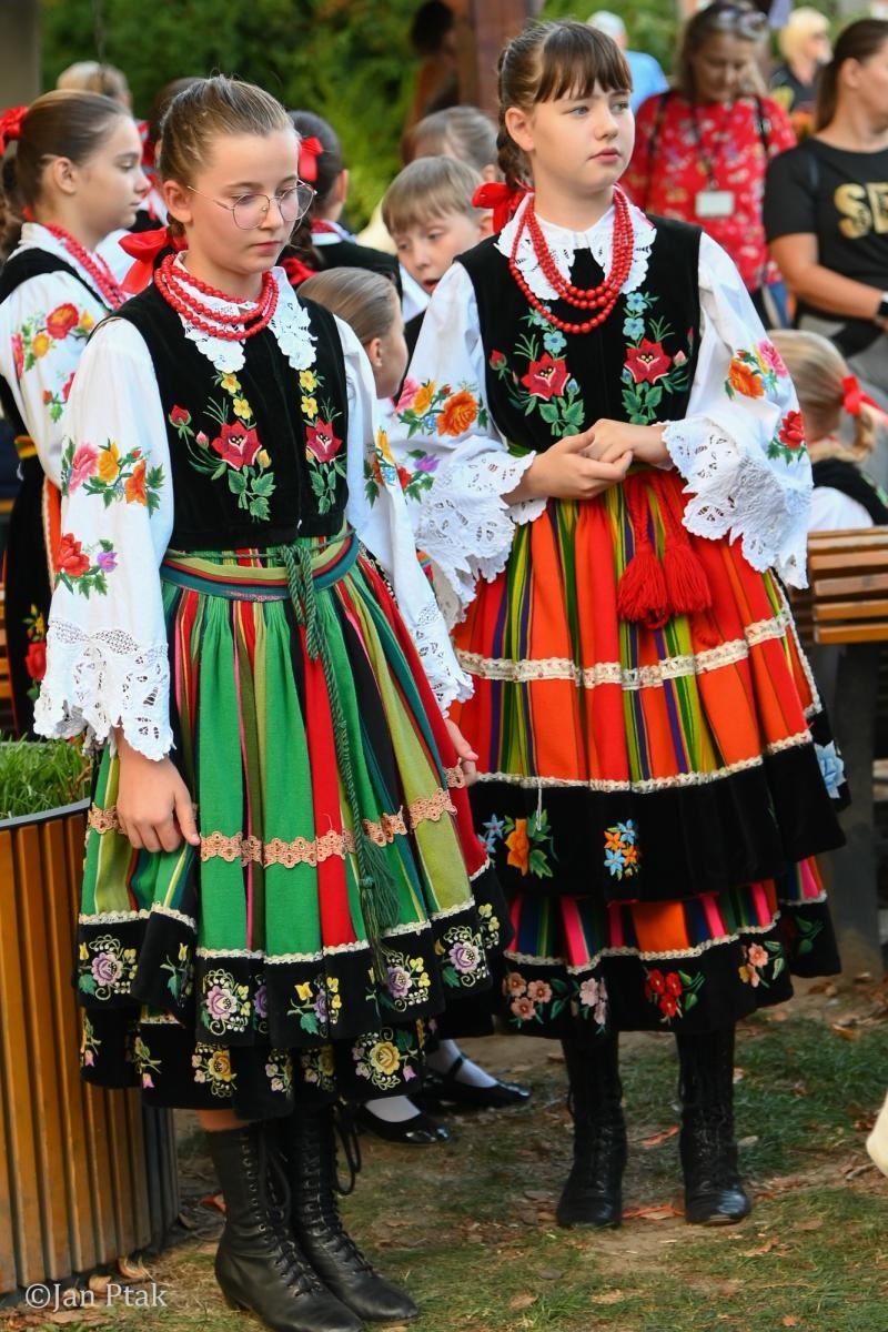 Zdjęcie w galerii na portalu naszraciborz.pl: Święto Dyni w Ogródku Jordanowskim. Jesienny dzień pełen atrakcji dla rodzin [FOTO i WIDEO] wiadomości z regionu