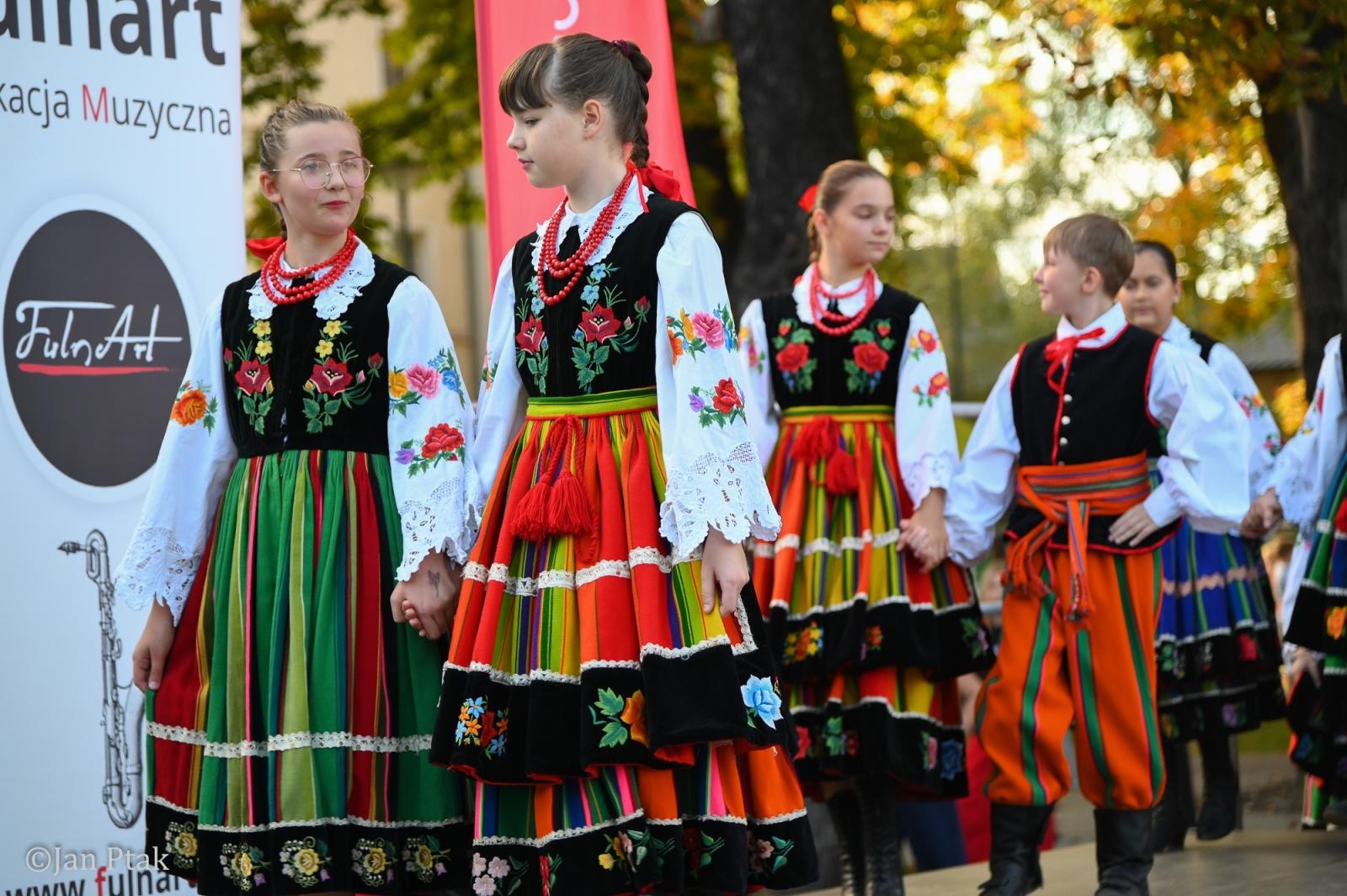 Zdjęcie w galerii na portalu naszraciborz.pl: Święto Dyni w Ogródku Jordanowskim. Jesienny dzień pełen atrakcji dla rodzin [FOTO i WIDEO] wiadomości z regionu
