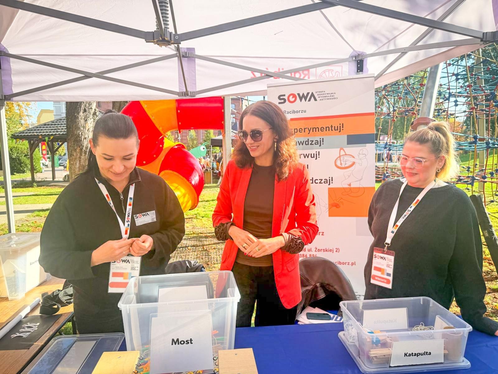 Zdjęcie w galerii na portalu naszraciborz.pl: Święto Dyni w Ogródku Jordanowskim. Jesienny dzień pełen atrakcji dla rodzin [FOTO i WIDEO] wiadomości z regionu