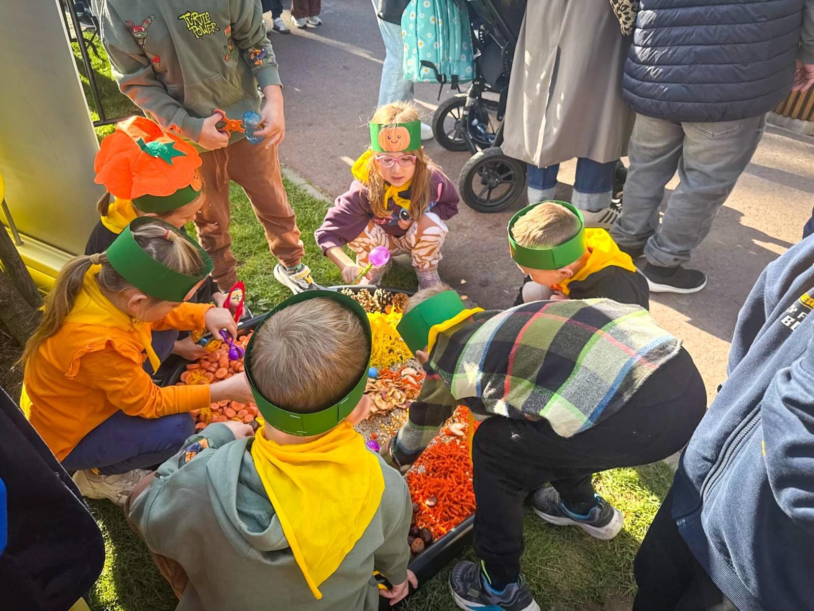 Zdjęcie w galerii na portalu naszraciborz.pl: Święto Dyni w Ogródku Jordanowskim. Jesienny dzień pełen atrakcji dla rodzin [FOTO i WIDEO] wiadomości z regionu