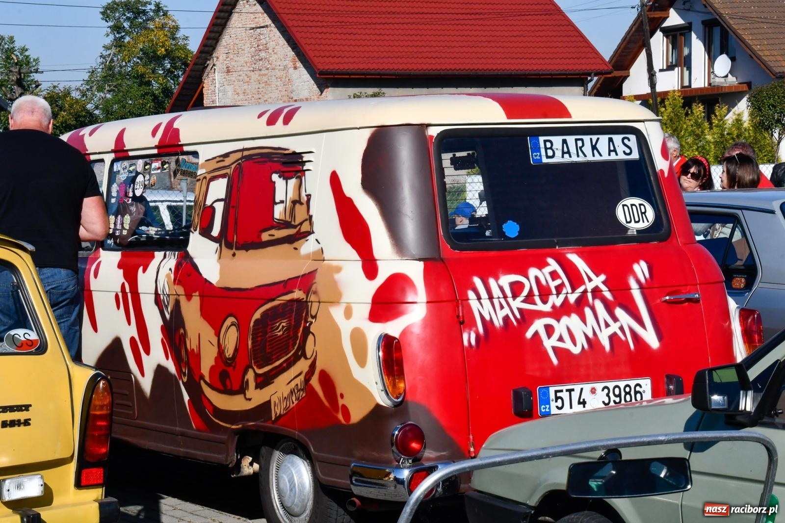 Zdjęcie w galerii na portalu naszraciborz.pl: Rekordowe zakończenie sezonu motoryzacyjnego w Zabełkowie [FOTO i WIDEO] wiadomości z regionu