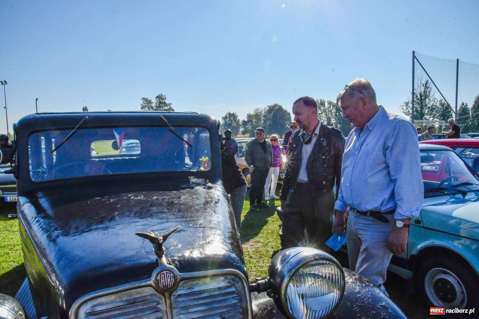 Zdjęcie w galerii na portalu naszraciborz.pl: Rekordowe zakończenie sezonu motoryzacyjnego w Zabełkowie [FOTO i WIDEO] wiadomości z regionu