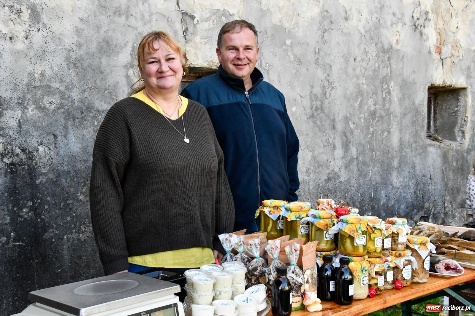 Zdjęcie w galerii na portalu naszraciborz.pl: Jarmark Rozmaitości w Sławikowie! Piękna pogoda, wyjątkowa lokalizacja i mnóstwo atrakcji [FOTO] wiadomości z regionu