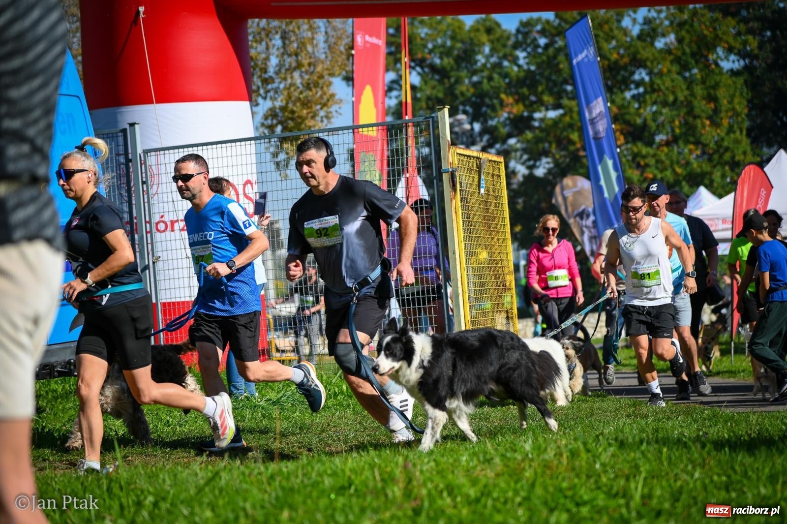 Zdjęcie w galerii na portalu naszraciborz.pl: ZOO-MAR Dogtrekking Racibórz 2026. Sportowa rywalizacja i pomoc dla bezdomnych zwierząt wiadomości z regionu