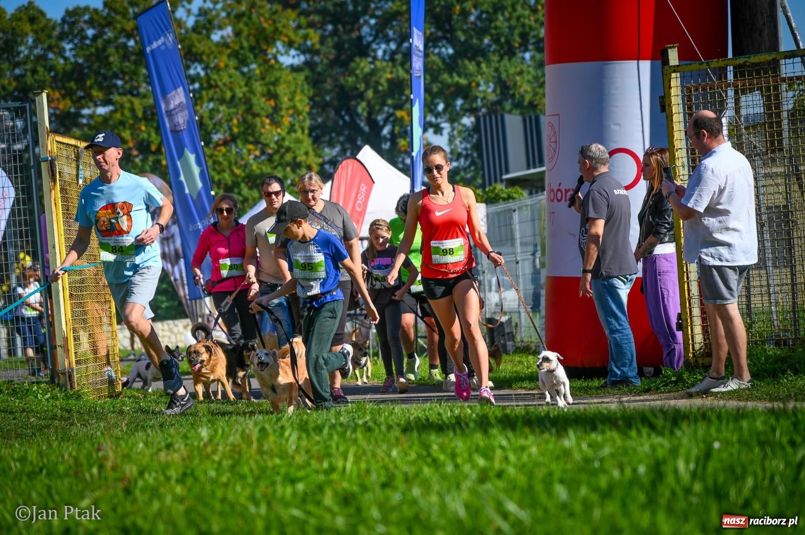Zdjęcie w galerii na portalu naszraciborz.pl: ZOO-MAR Dogtrekking Racibórz 2026. Sportowa rywalizacja i pomoc dla bezdomnych zwierząt wiadomości z regionu