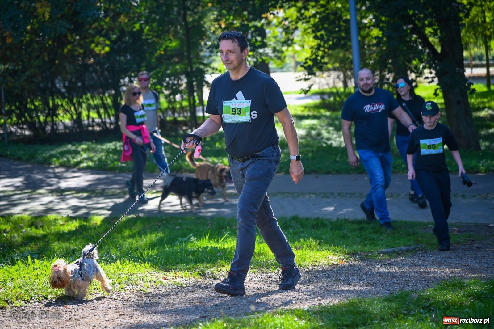 Zdjęcie w galerii na portalu naszraciborz.pl: ZOO-MAR Dogtrekking Racibórz 2026. Sportowa rywalizacja i pomoc dla bezdomnych zwierząt wiadomości z regionu