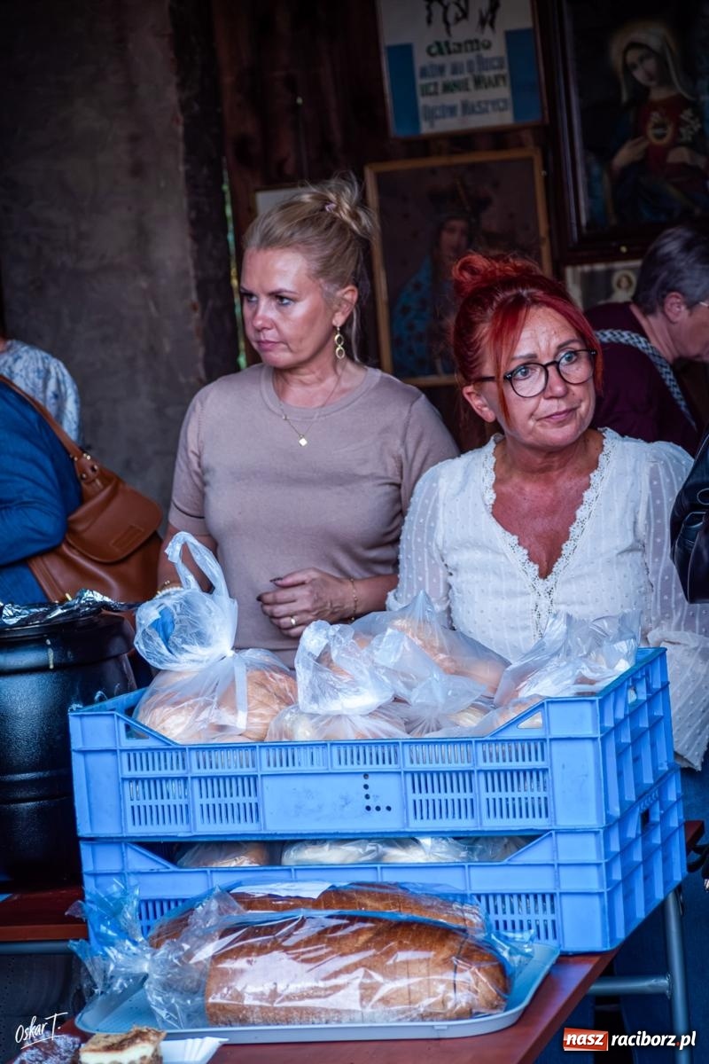 Zdjęcie w galerii na portalu naszraciborz.pl: Parafialny festyn w Nędzy. Występy, konkursy, nie zabrakło też tańca [FOTO] wiadomości z regionu